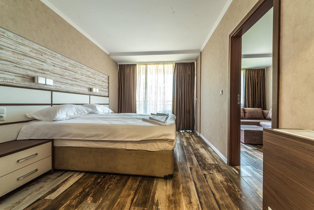 Hotel Baikal Slantschew brjag Exterior foto
