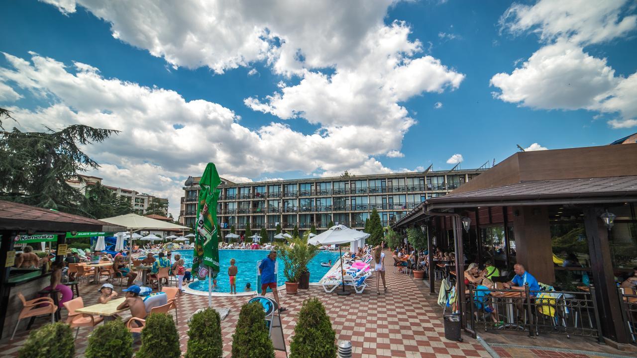 Hotel Baikal Slantschew brjag Exterior foto